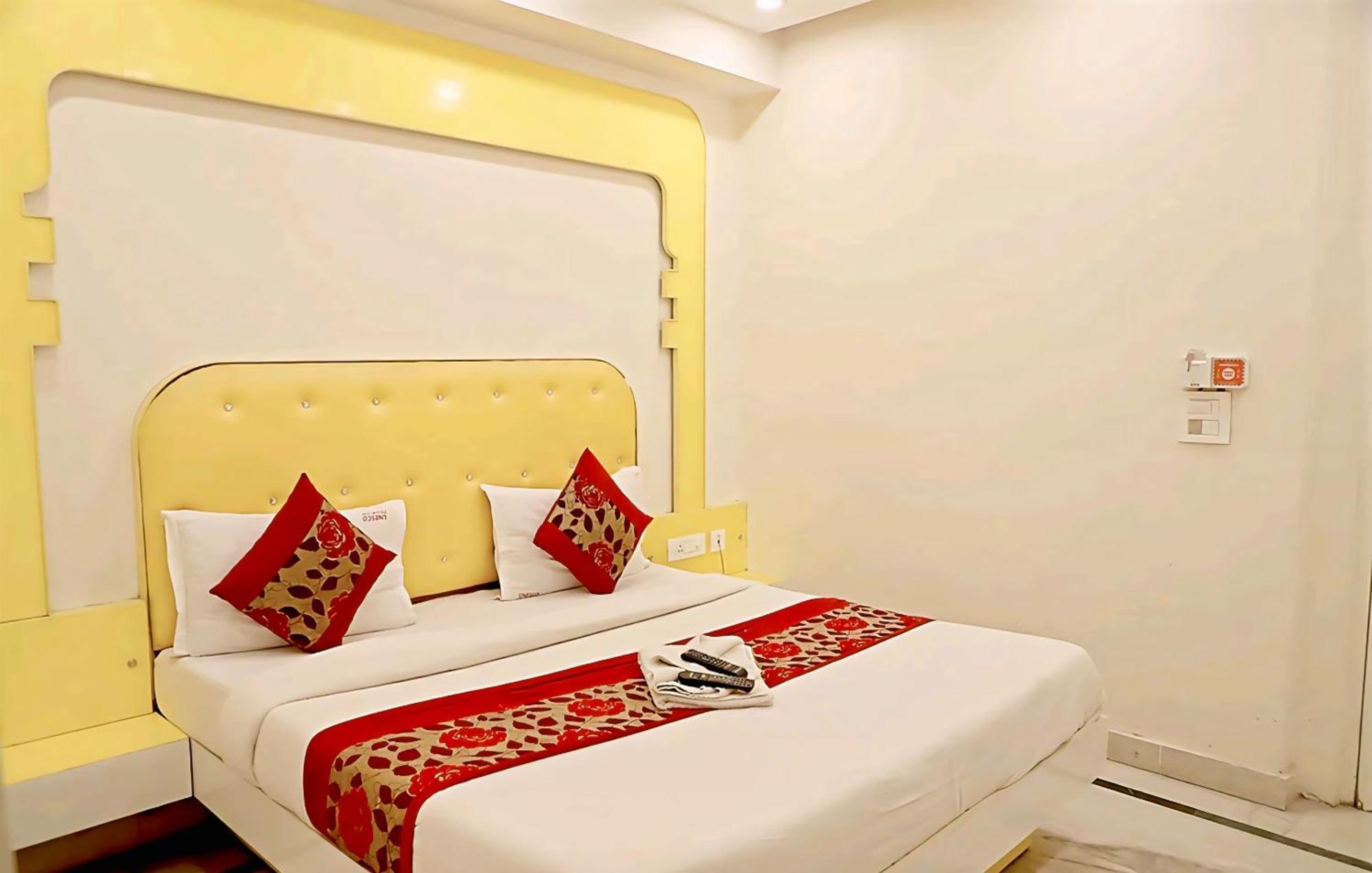 Hotel Leo Continental Neu-Delhi Exterior foto